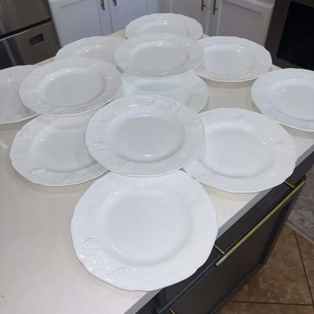 Vintage Indiana Glass Colony Harvest Grape White Milk Glass Dinner Plates (12)